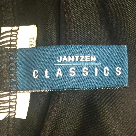 Jantzen Draped Criss-crossed Swimsuit - Picture 9 of 9